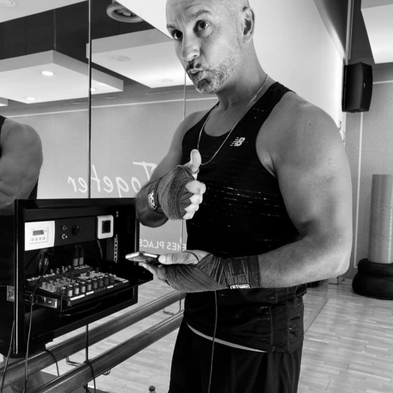 A explicação do Personal Trainer Sérgio Gonçalves sobre Pilates no Pré e Pós-Parto | Sérgio Gonçalves